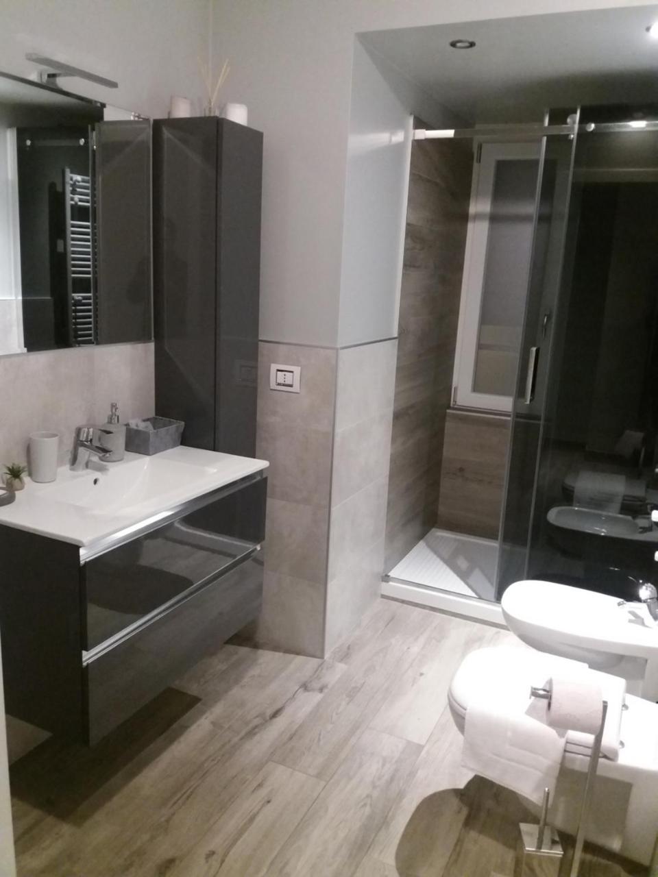 Bgy Central Apartments Bergamo Eksteriør billede